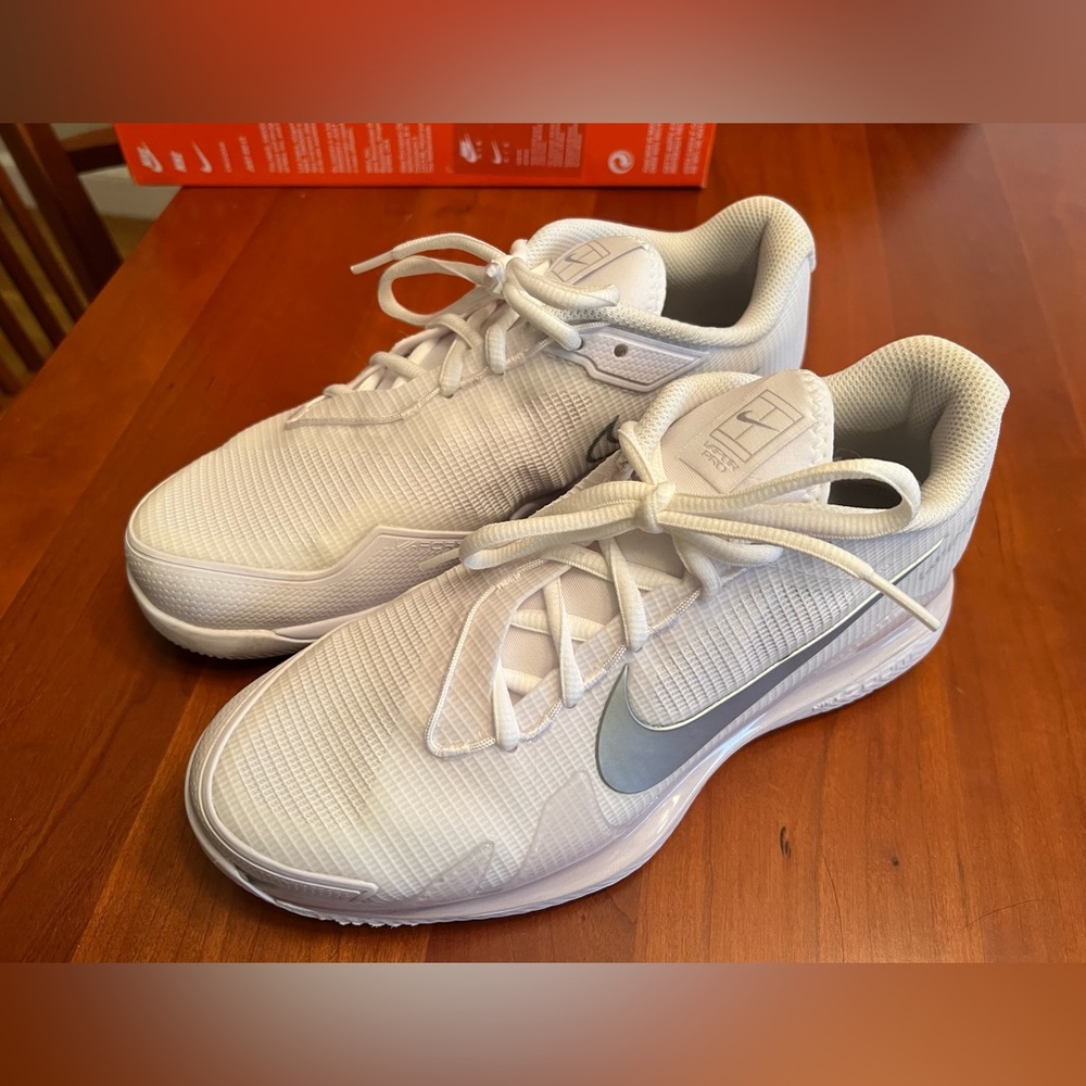 Nike Air Zoom Vapor Pro Tennis Shoes - Size 8